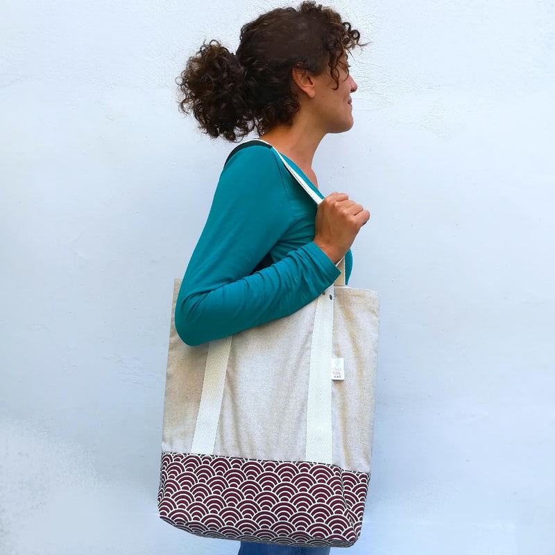 Bolso mediano de algodón con motivo japonés seigaiha de ondas · foto 1 de 3