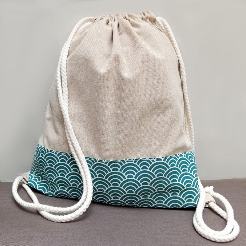 Mochila de cordones de algodón con estampado japonés de ondas · foto 3 de 4
